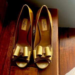 Authentic Valentino shoes